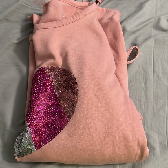 Large (11/13) long sleeve pink shirt with sequins - Picture 8 of 9